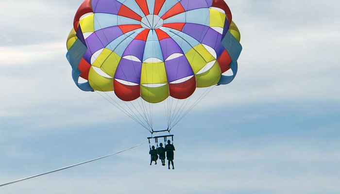 obx parasailing